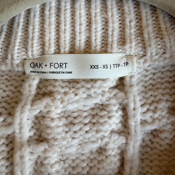 OAK + FORT Women's Cream V-Neck Sweater - Picture 3 of 4